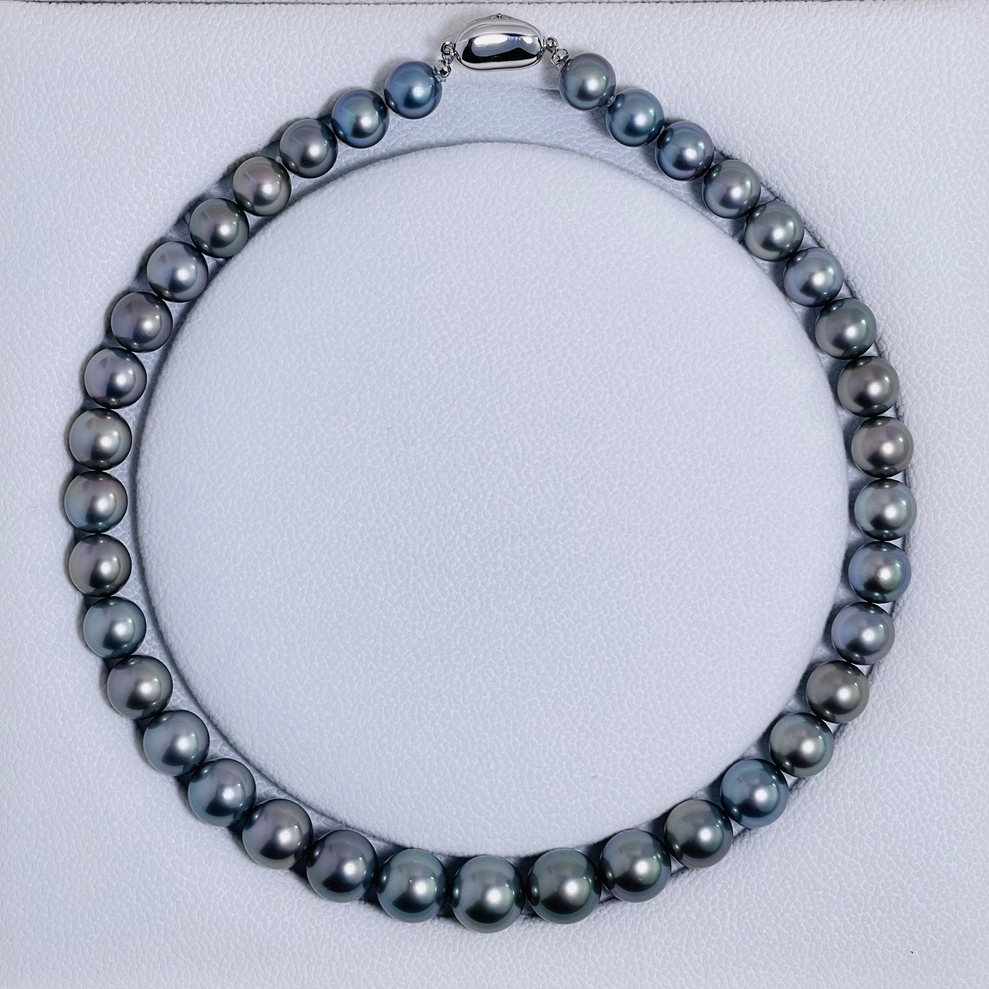 Aurora OCEAN BLUE Tahitian Pearl Strand